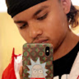 Meet your Posher, Jordan